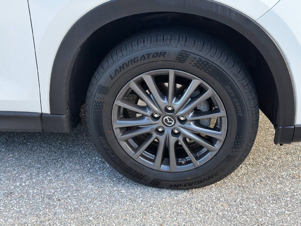 Used 2020 MAZDA CX-5 Touring FWD image 9