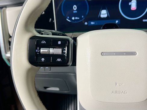 Used 2024 Hyundai Santa Fe Calligraphy image 18