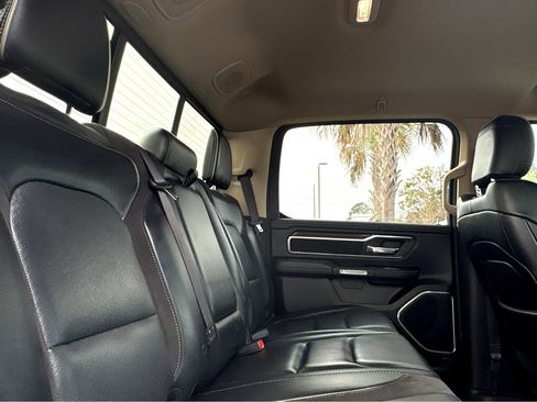 Used 2021 RAM 1500 Laramie image 12