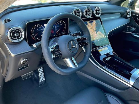 New 2026 Mercedes-Benz GLC 300 4MATIC image 6