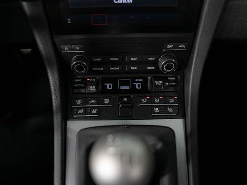 Used 2024 Porsche 718 Cayman S RWD image 21