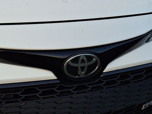 Used 2021 Toyota Corolla SE w/ Carpet Mat Package (TMS) FWD image 8
