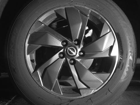 Used 2025 Nissan Rogue SV FWD image 14