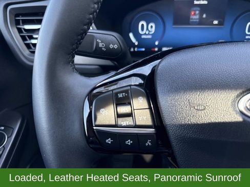 Certified 2024 Ford Escape Platinum AWD/4WD image 29