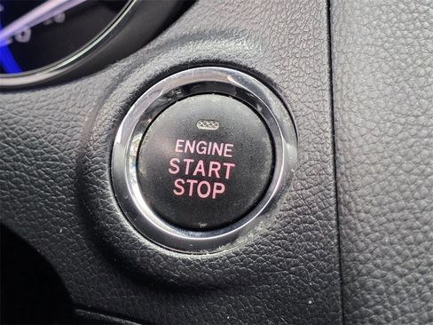 Used 2019 Subaru Outback 2.5i Limited image 23