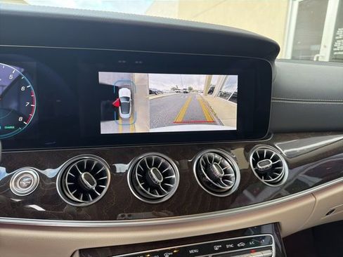 Used 2023 Mercedes-Benz E 450 Cabriolet image 9