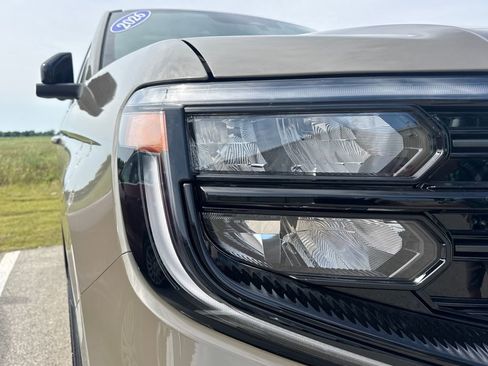 New 2026 Ford Expedition Platinum AWD/4WD image 17