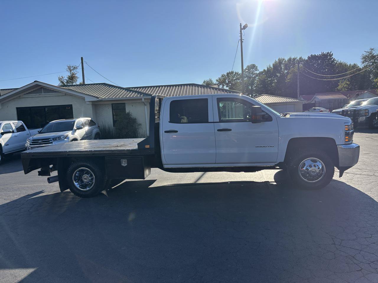 Used 2018 Chevrolet Silverado 3500 W/T w/ WT Convenience Package AWD/4WD image 4