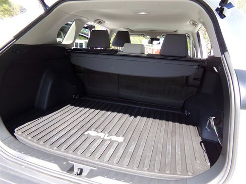 Used 2023 Toyota RAV4 XLE w/ Convenience Package image 21