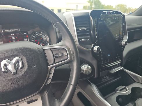 Used 2023 RAM 1500 Laramie image 11