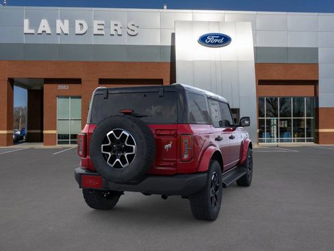 New 2026 Ford Bronco Outer Banks image 8