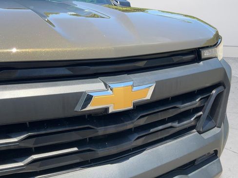 Used 2024 Chevrolet Colorado W/T RWD image 30