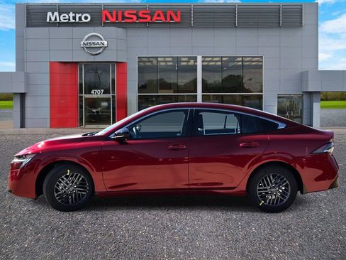 New 2026 Nissan Sentra SV w/ Floor Mat Package FWD image 3