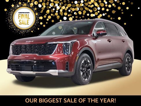 Certified 2025 Kia Sorento S image 1