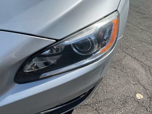 Used 2016 Volvo S60 T5 Inscription Platinum w/ Climate Package AWD/4WD image 28