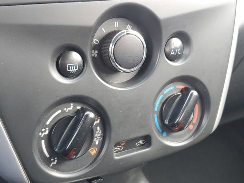 Used 2019 Nissan Versa SV FWD image 24