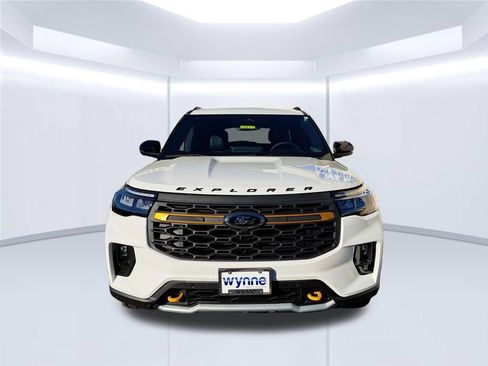 New 2026 Ford Explorer Tremor w/ Tremor Ultimate Package AWD/4WD image 2