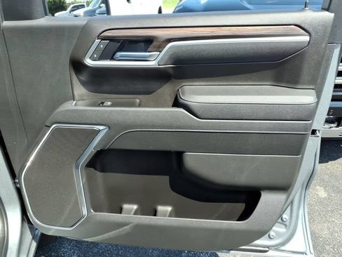 New 2026 Chevrolet Silverado 1500 RST w/ RST Select Package AWD/4WD image 16