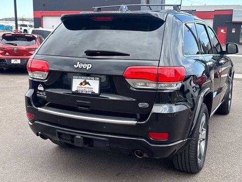 Used 2015 Jeep Grand Cherokee Overland w/ Advanced Technology Group AWD/4WD image 7