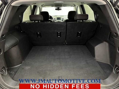 Used 2019 Chevrolet Equinox LT image 16