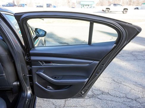 Used 2020 MAZDA MAZDA3 Select image 21