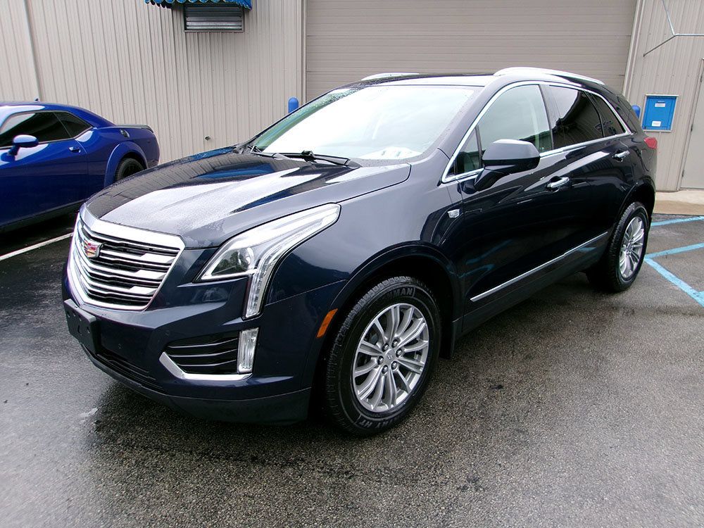 Used 2017 Cadillac XT5 Luxury AWD/4WD image 1