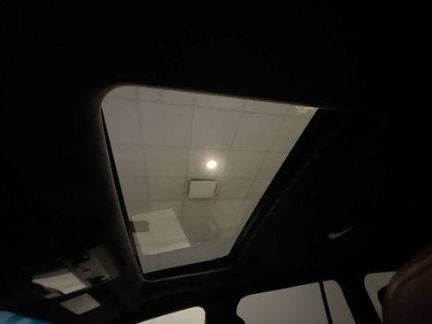 Used 2021 Toyota Land Cruiser image 22