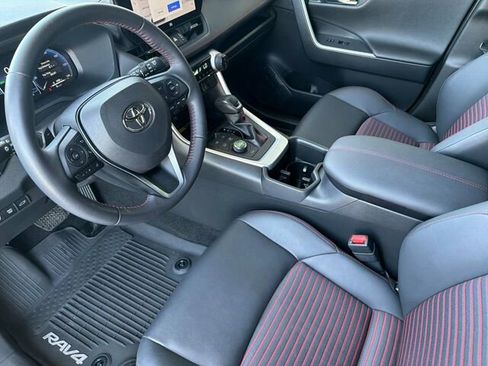 Used 2023 Toyota RAV4 XSE w/ Weather Package AWD/4WD image 11