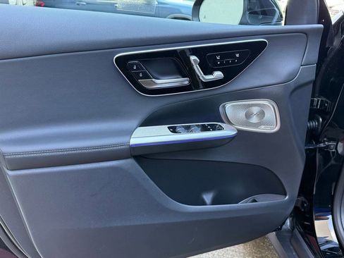 New 2026 Mercedes-Benz GLC 300 image 19
