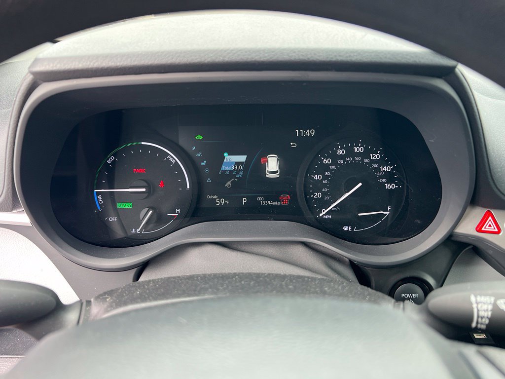Used 2025 Toyota Sienna LE FWD image 19