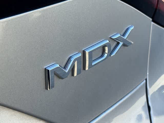 Used 2022 Acura MDX w/ Technology Package FWD image 12