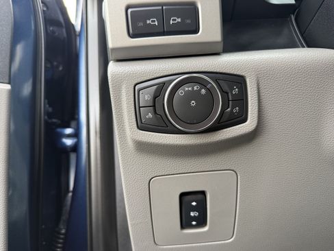 Used 2016 Ford F150 Lariat AWD/4WD image 18