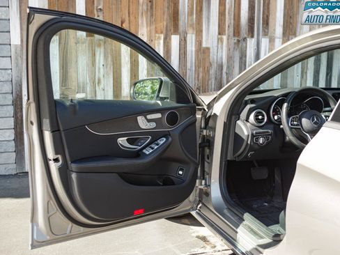 Used 2019 Mercedes-Benz C 300 4MATIC Sedan image 10