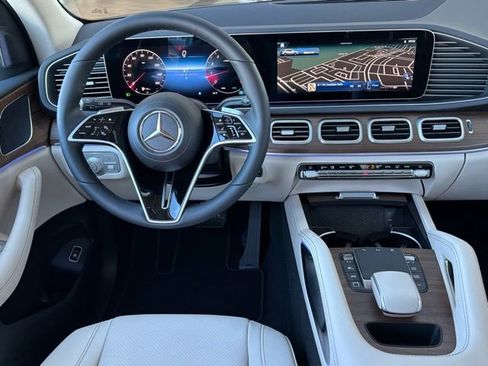 New 2026 Mercedes-Benz GLE 450 4MATIC image 24