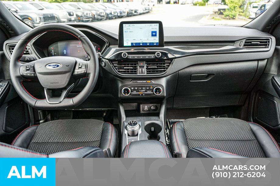 Used 2026 Ford Escape ST-Line FWD image 23