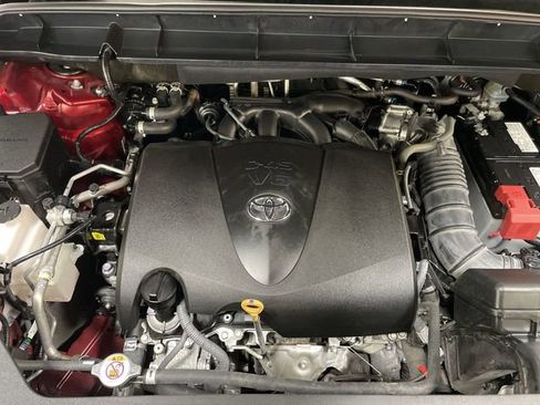 Used 2021 Toyota Highlander Limited image 28