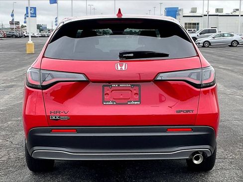 New 2027 Honda HR-V Sport image 4