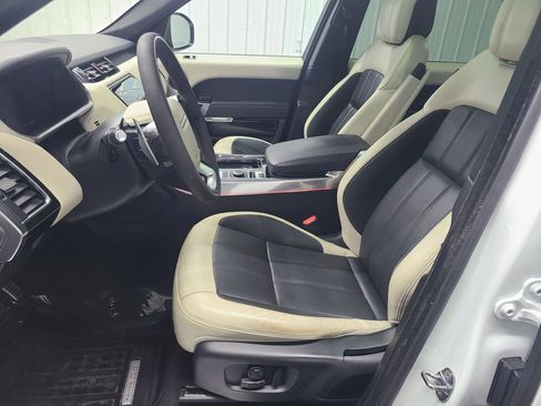 Used 2021 Land Rover Range Rover Sport HST AWD/4WD image 22