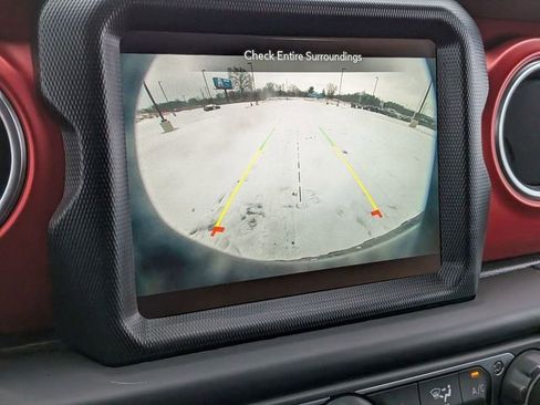 Used 2021 Jeep Wrangler Unlimited Rubicon image 24