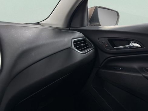 Used 2018 Chevrolet Equinox LT AWD/4WD image 31