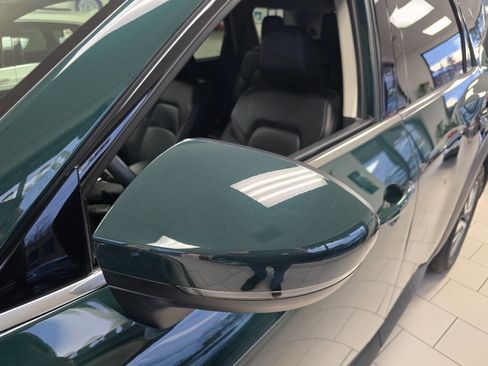 Used 2023 Nissan Pathfinder SL image 14