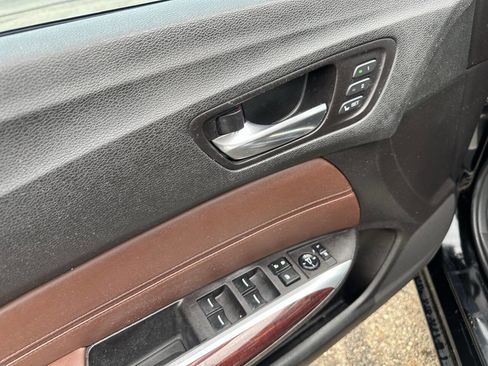Used 2016 Acura TLX V6 image 19
