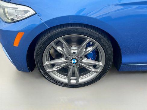 Used 2016 BMW M235i Coupe RWD image 31