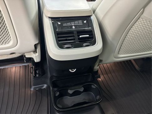Used 2020 Volvo XC90 T6 Inscription w/ Protection Package AWD/4WD image 29