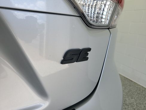 Used 2025 Toyota Corolla SE FWD image 8