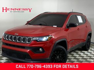 Used 2023 Jeep Compass Latitude image 1