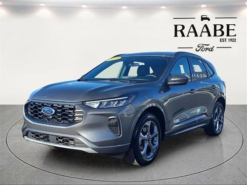 Used 2023 Ford Escape ST-Line w/ Tech Pack #1 image 3