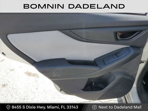 Used 2023 Subaru Crosstrek 2.0i Premium image 9