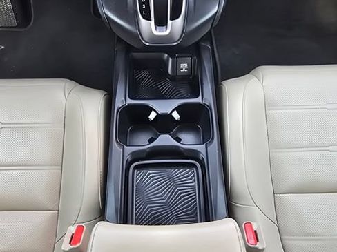 Used 2019 Honda CR-V Touring image 40