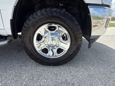 Used 2023 RAM 2500 Tradesman w/ Chrome Appearance Group image 21